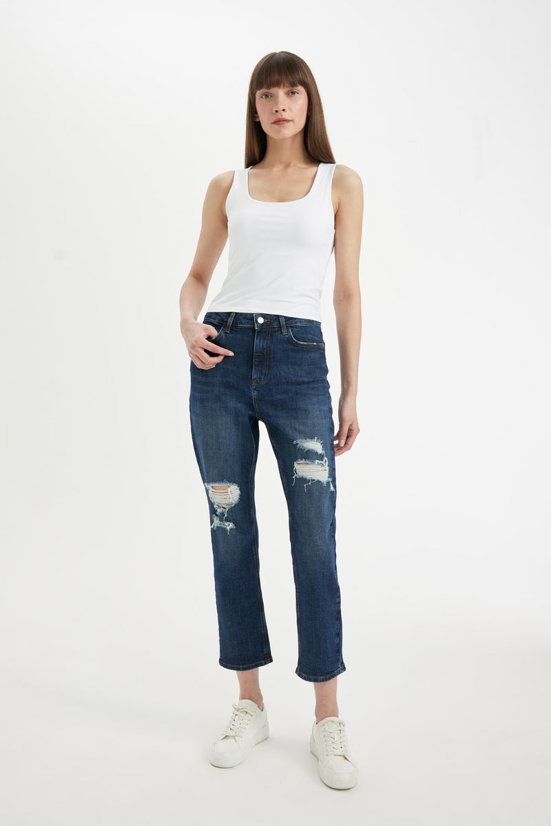 DeFacto Woman Mary Vintage Straight Fit Ripped Detailed High Waist Ankle Length Jeans  - Image 3