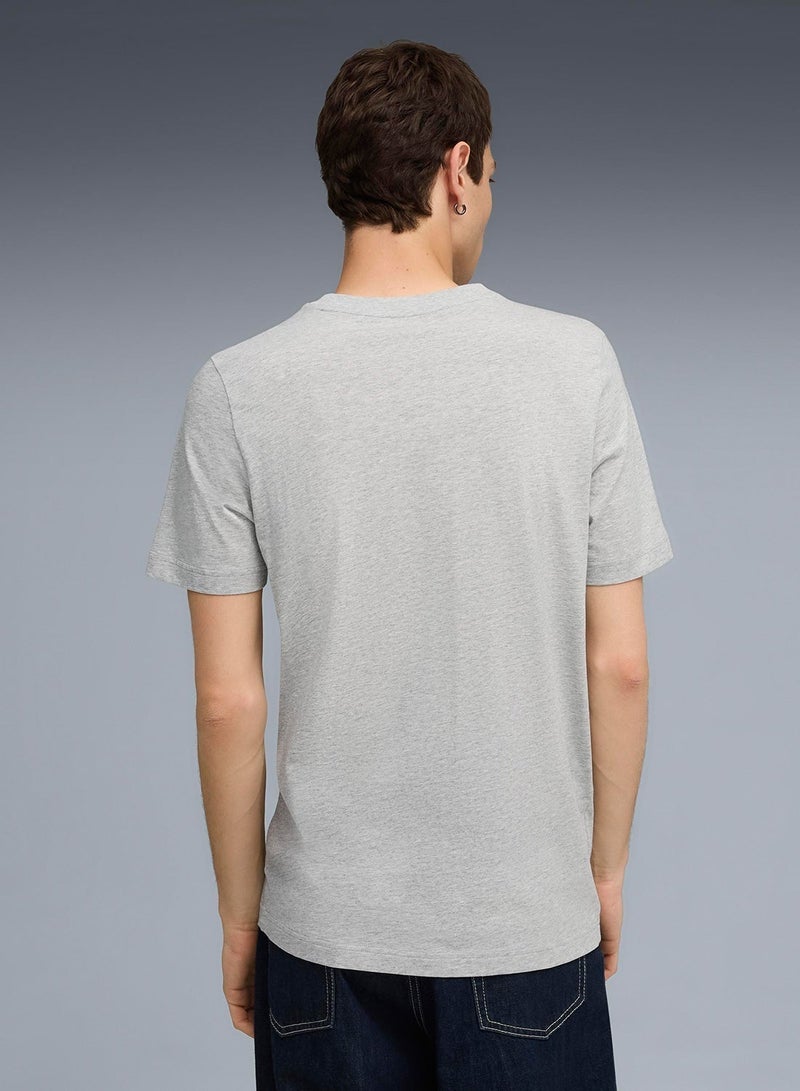 PUMA GRAPHIC Cat Logo Tee - Image 2