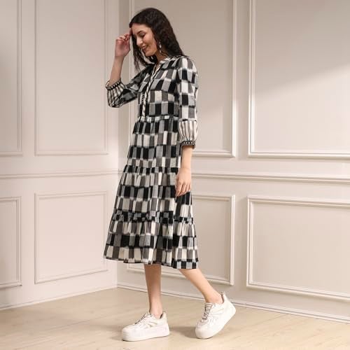 Biba Women Black Cotton Tiered Yarndyed Dress - Image 4