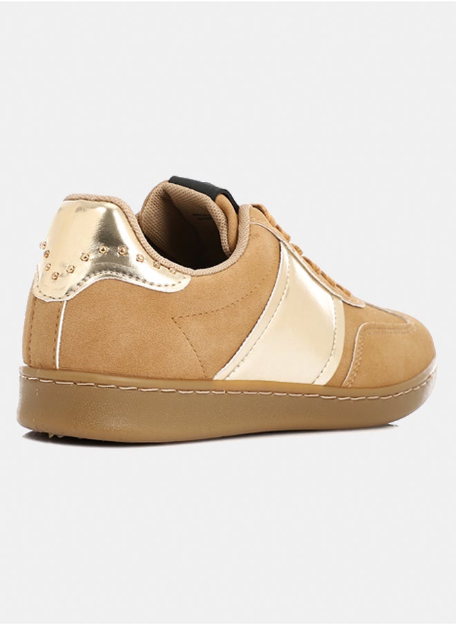 DejaVu Fashionable Sneakers  - Image 3