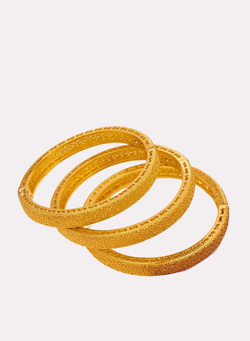 FASHION Hollow Out Side Geometric Printed Bracelet, Exquisite And Environmentally Friendly Copper Women's Fashionable Bracelet - Image 4