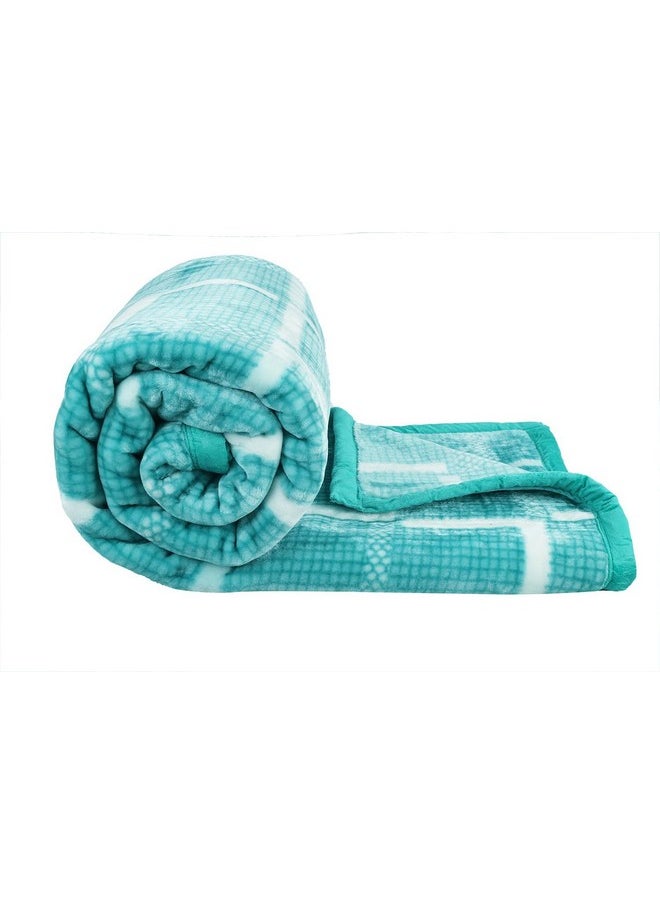 BSB HOME BSB HOME Super Soft Cloudy Printed Double Bed Blanket for Heavy Winter, Single Ply Mink Blanket King Size with 220 x 230 Cm - 3.5 Kg (Light Green & White, Pack of 1)  - Image 5