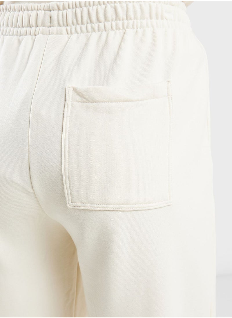 New Balance - Athletics Linear Sweatpants - Image 1