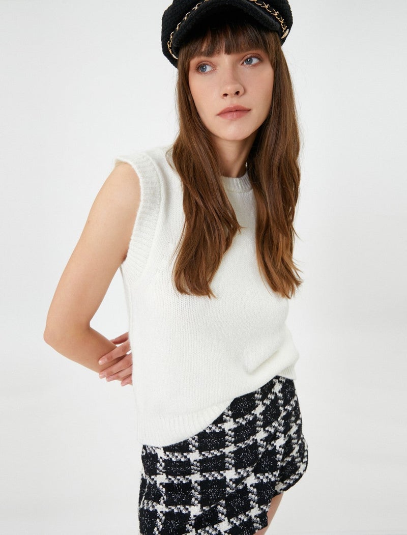 KOTON Knitwear sleeveless vest - Image 1