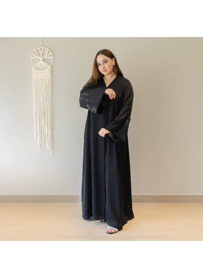 LINELLE عباءة لينيل السوداء للنساء - تصميم بفتحة على شكل حرف V، مزودة بأزرار من الأمام مع تطريز على الأكمام وحافة الأسفل، ملابس يومية ومناسبة محتشمة - Image 2