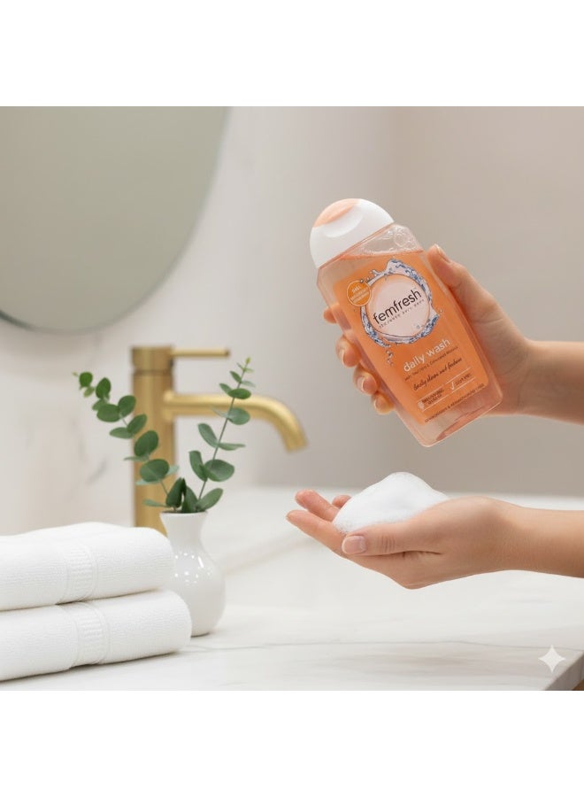 فيم فريش Femfresh غسول فيم فريش للمناطق الحساسة - عناية وانتعاش كاملين للمناطق الحساسة بخلاصة الصبار الطبيعية، ٢٥٠ مل - Image 4