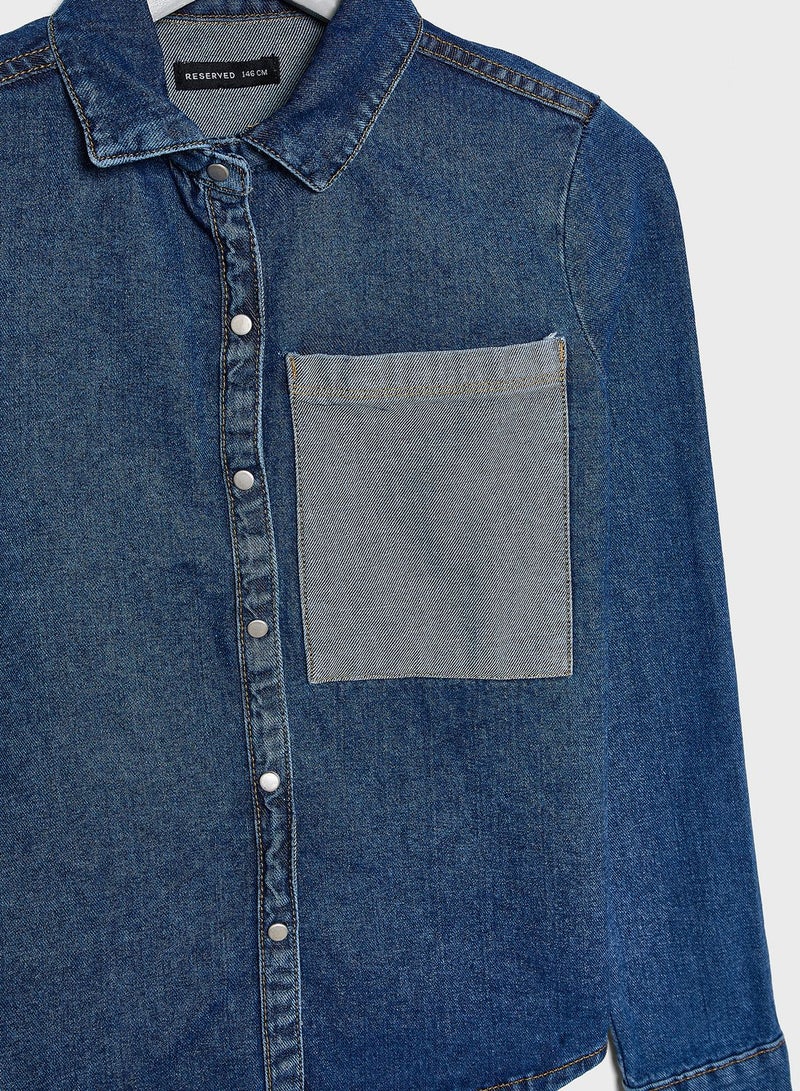 ريزرفد قميص جينز بجيب - Image 3