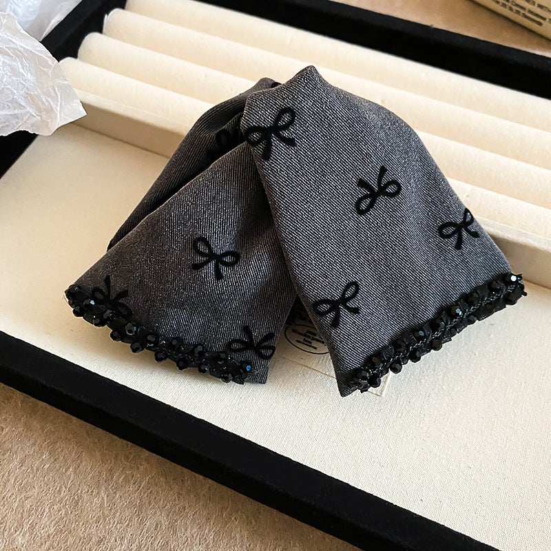Crystal Bow Triangle Hair Clip for Volume Gripper-grey