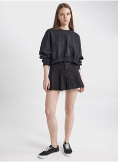 DeFacto Crop Sweatshirt  - Image 5