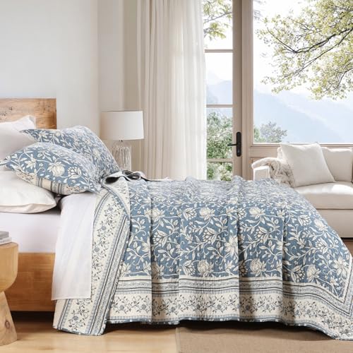PANGUSHAN Quilt Set Queen Size - 100% Cotton Queen Comforter Set, Floral Vintage Bedspread with 2 Pillow Shams, Reversible Lightweight Bedding, Queen Bed Spread for All Season, Grayish-Blue/White - Image 4