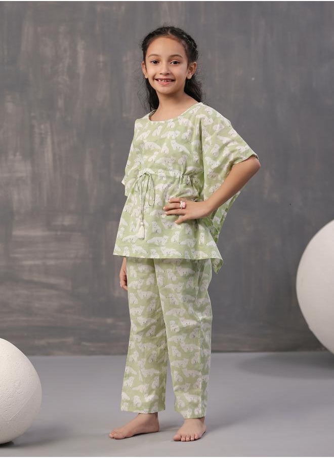 sanskrutihomes - Bear Print Kaftan & Pyjama Set by Styli - Image 1
