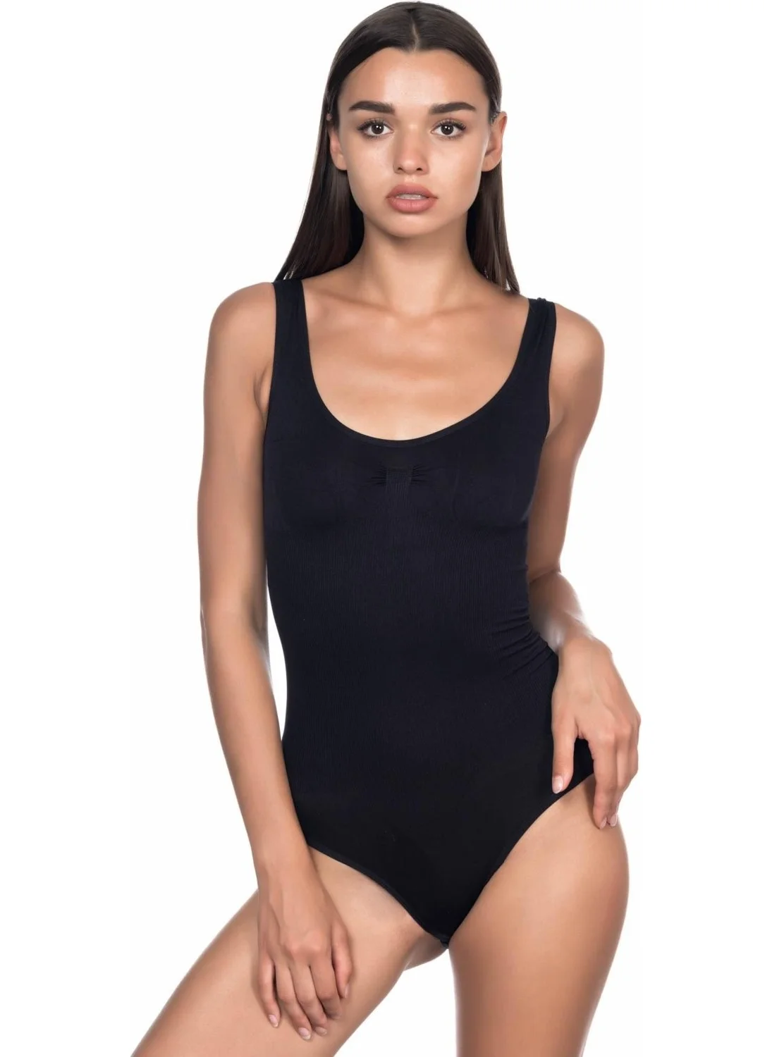 يني New M,ı 1924 Women's Thick Strapped Snap Bodysuit