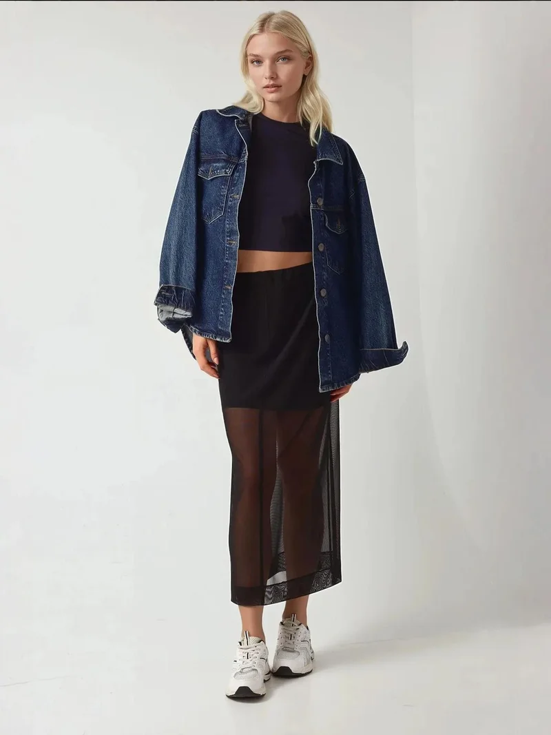 زوبعة تنورة ميدي دانتيل بخصر عالٍ من مجموعة بيكا