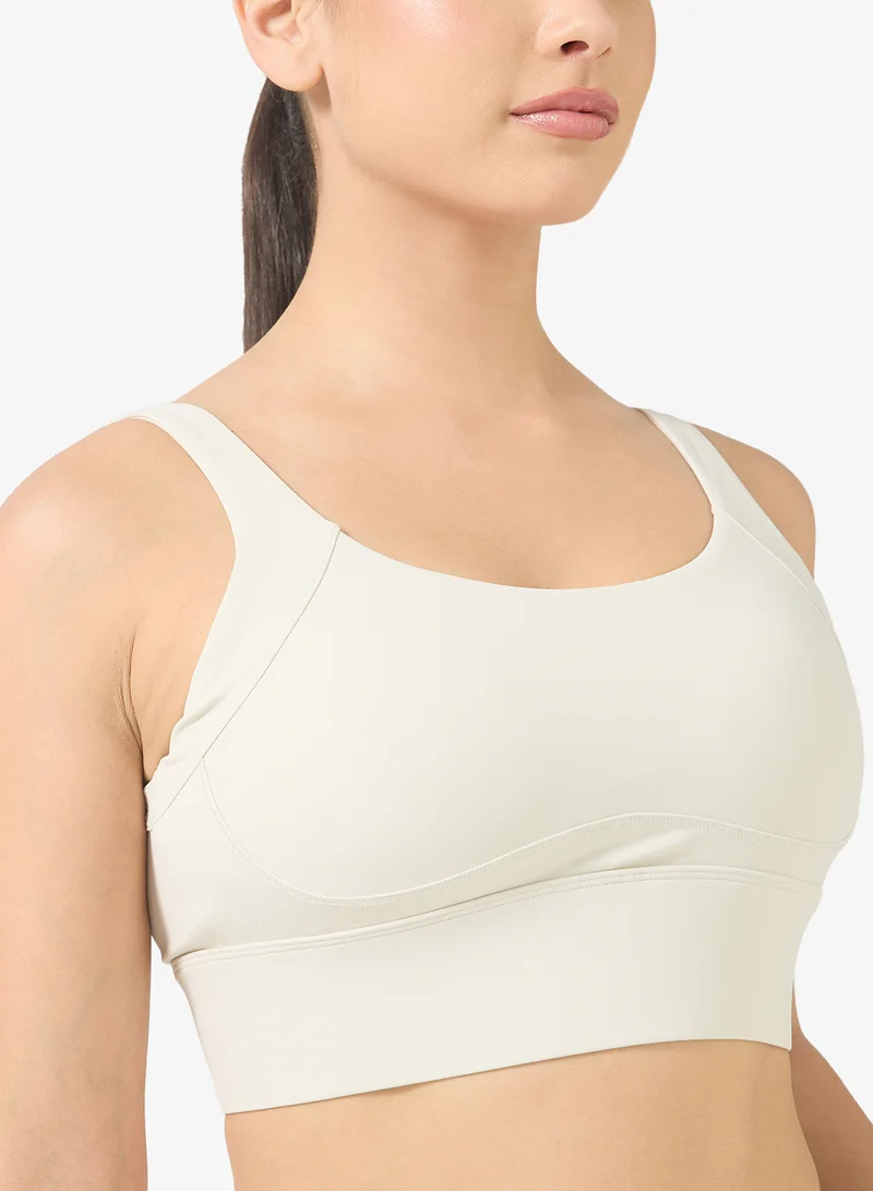 FRWD  Seamless High Coverage Sports Bra for Women | Best Price UAE
