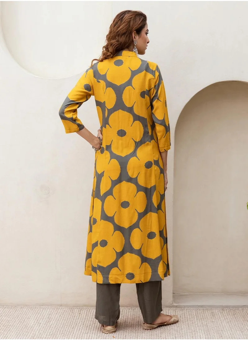 آي شين Women's Yellow Rayon Embellished Button Down Full Length Palazzo Straight Fit Kurta Set