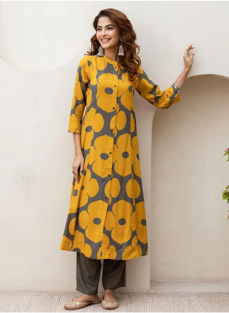آي شين Women's Yellow Rayon Embellished Button Down Full Length Palazzo Straight Fit Kurta Set