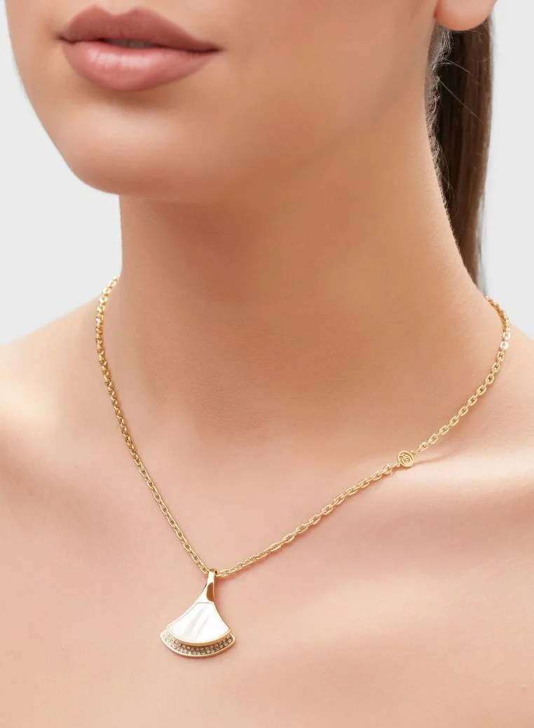 CERRUTI 1881 Ladies Necklace Gold, Timeless and Elegant Design for Women