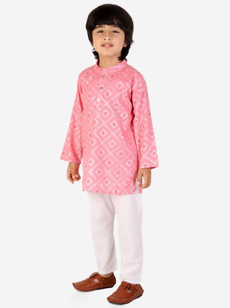 superminis Boys Silver Foil Printed Cotton Kurta,Set Round Collar, Full Sleeves With White Pyjama (Pink, 6-7 Years) - Image 3