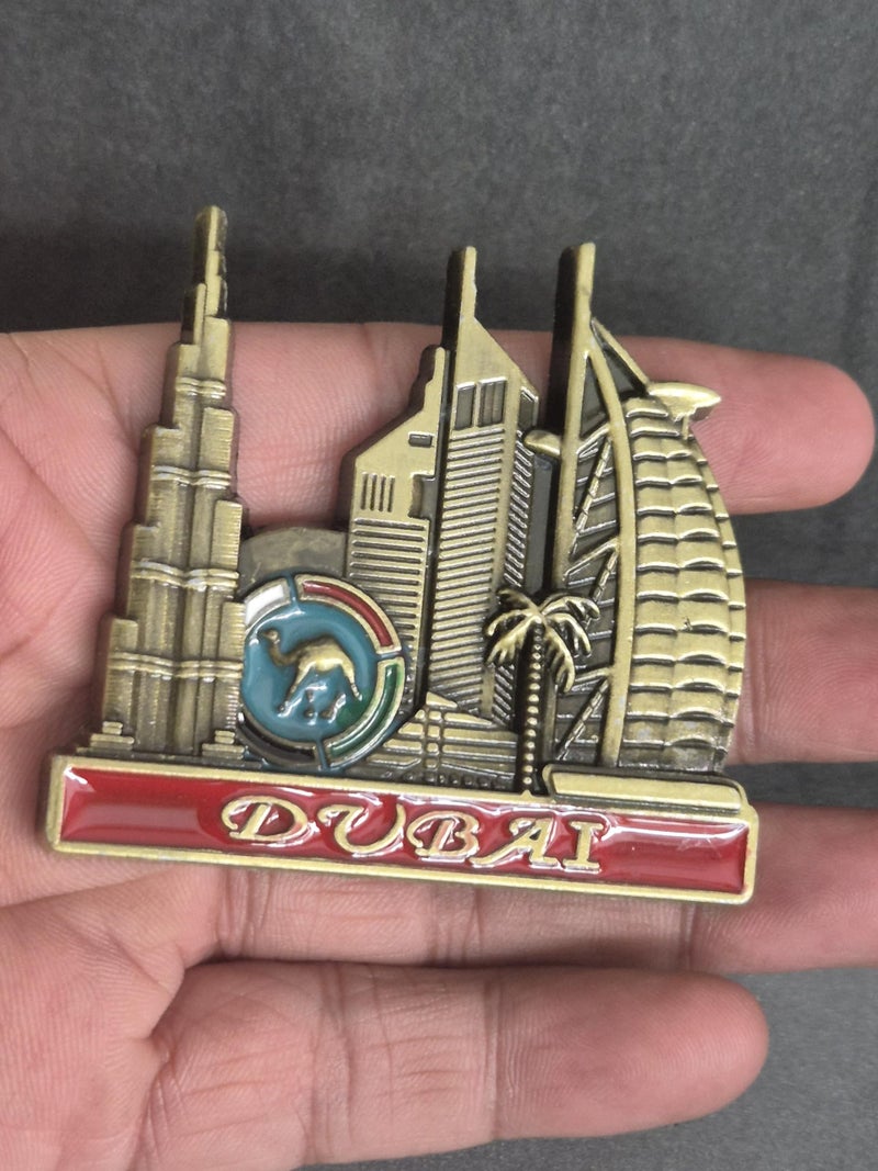 DT DECTONE Metal Fridge Magnet, Dubai Written 3D Metal Magnet for Fridge, Study Table, Office Desk, Ideal Gift, Best Home Decor Item for Travel Enthusiasts 6 X 6 CM, Pack of 1 - Image 3