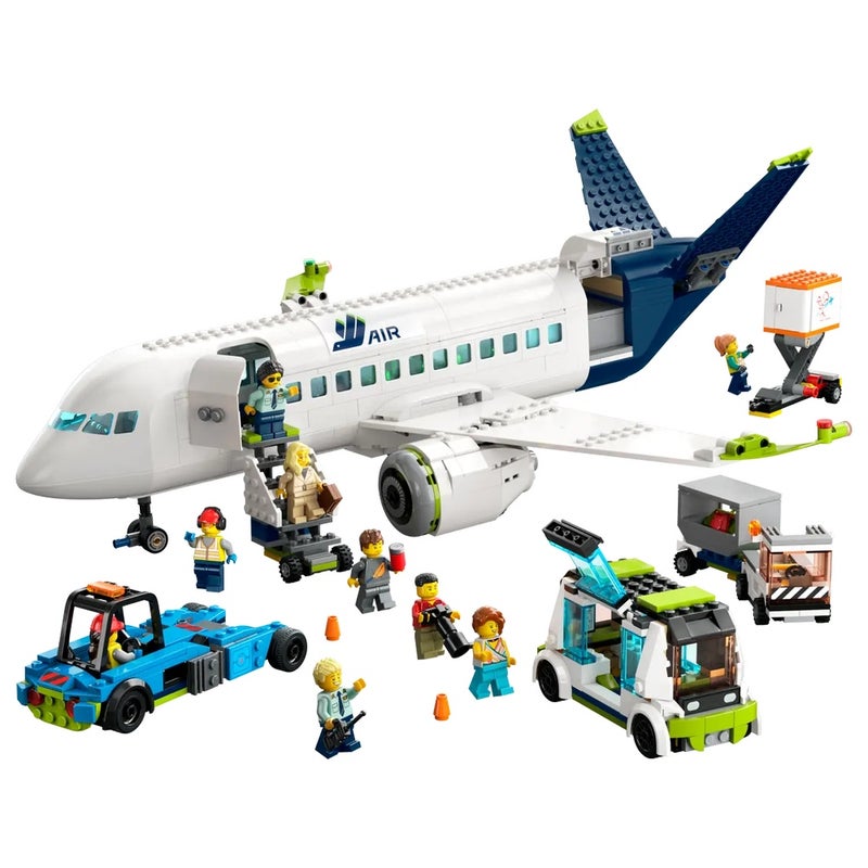 LEGO - City Passenger Airplane 913 Pieces - 60367 - Image 4