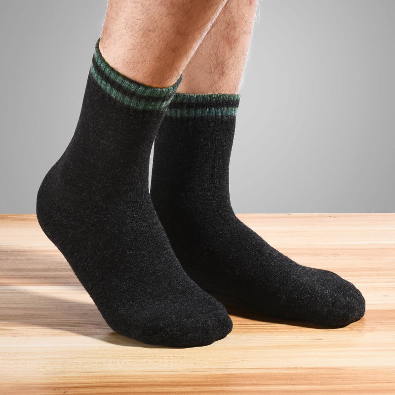 NinetoFiveLife Pack of 4 Mens Merino Wool Socks Winter Hiking Socks Knit Outdoor Recreation Socks Warm Soft and Comfortable - Image 3