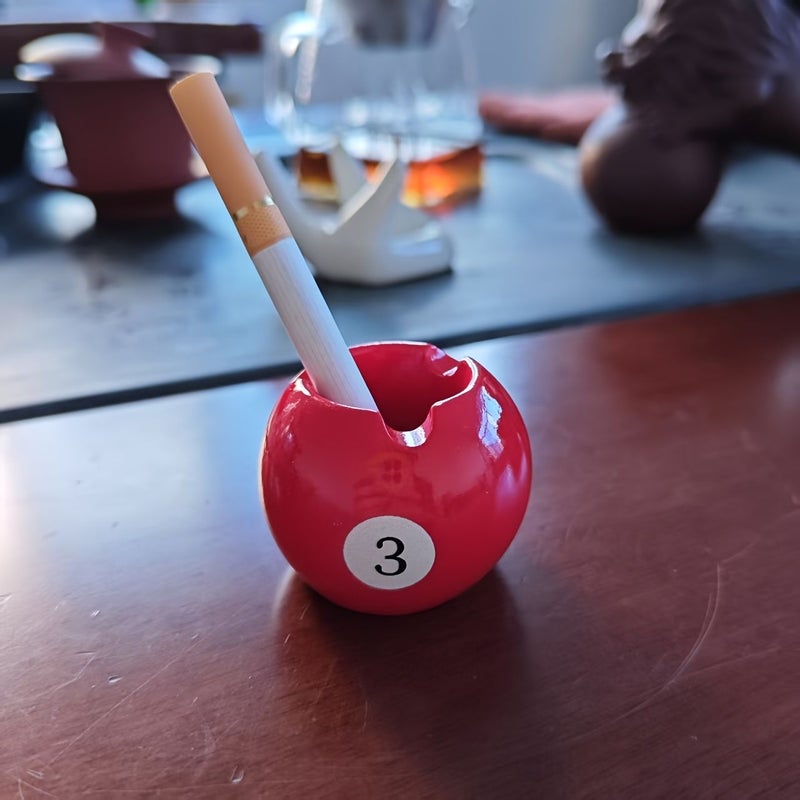 Mini Red Brown Resin Windproof Billiard Ashtray With Lid For Home Bar - Image 1