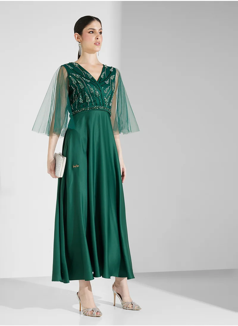 Fashion Trends by Suzy Matar Embroidered Long Dress with Gloss Sleeves