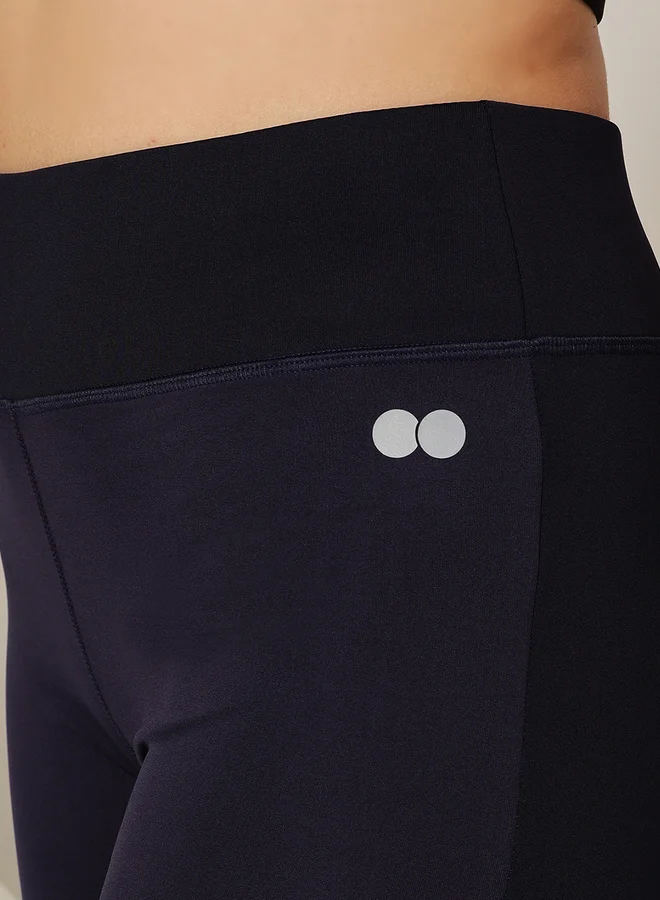 كلوفيا ليجنز رياضي أزرق داكن مع إدخال شبكي