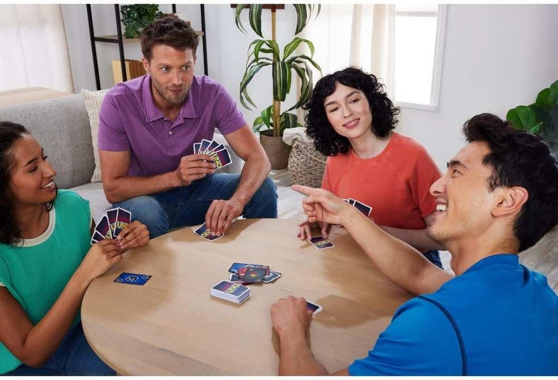 ماتيل جيمز لعبة بطاقات UNO الكاذب من Mattel Games للبالغين والأطفال والعائلات والحفلات وليالي الألعاب، متعة السفر، ضع اللاعبين الآخرين في موقف بالخداع والتضليل، JLH43 - Image 1