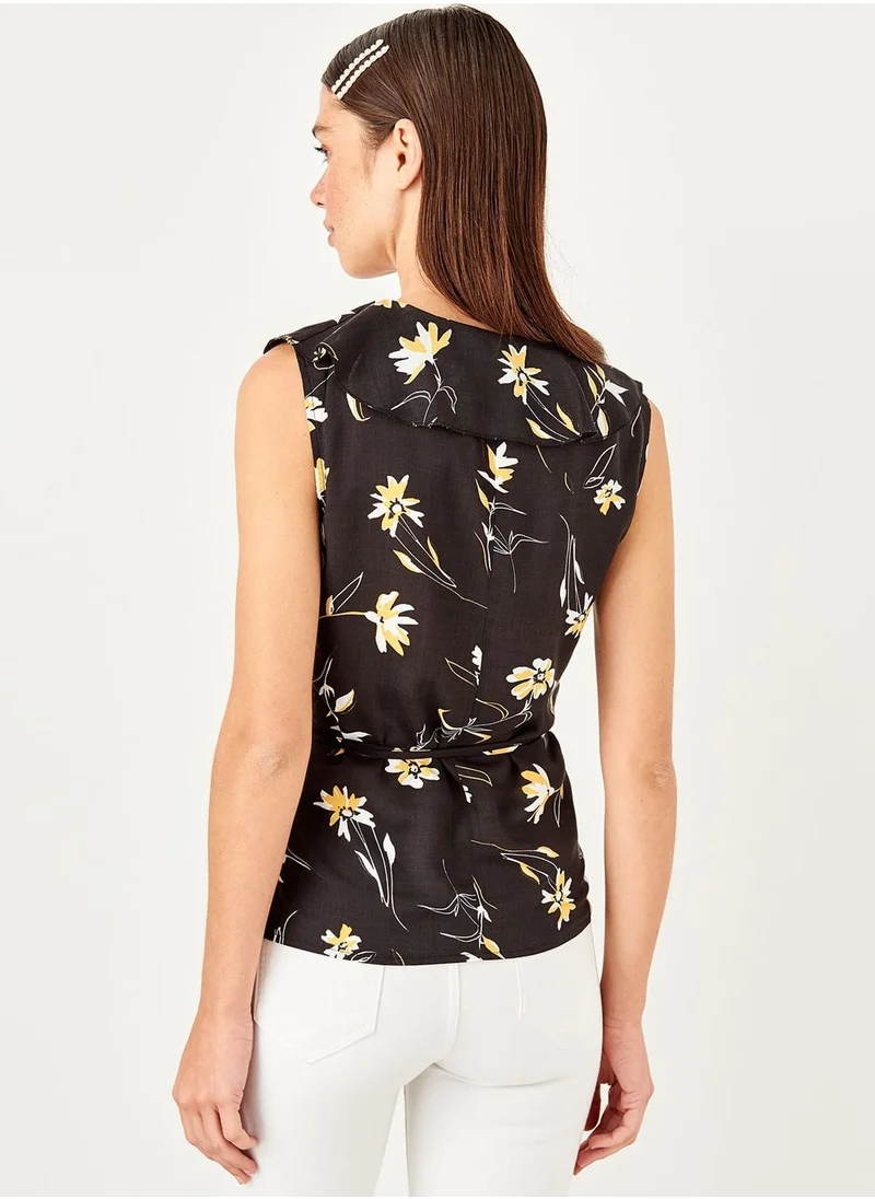 trendyol Ruffle Detail Floral Print Top