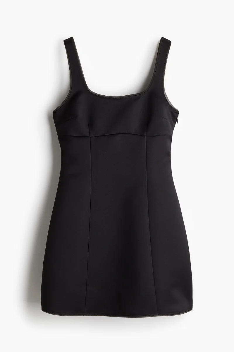 اتش اند ام فستان بحافة سفلية واسعة