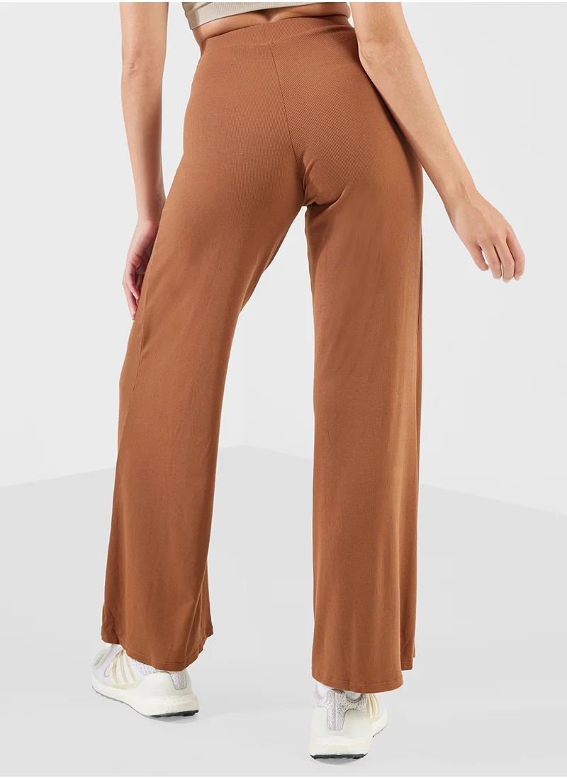 فورورد Mid Rise Straight Fit Training Pants