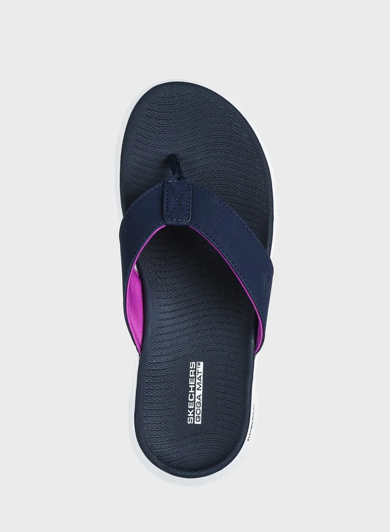 SKECHERS Go Walk Flex Sandal