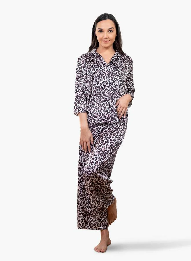 Aadaraya Aadaraya Animal Print Shirt and Pyjama Set