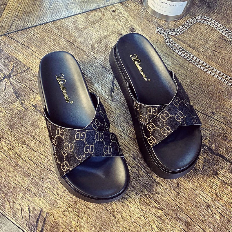 Genuine Leather Horse Fur With Letters Muffin Thick Bottom Small Size Sandals Women'S Outer Wear 2022 New Summer Fashion Beach Shoes - Image 1