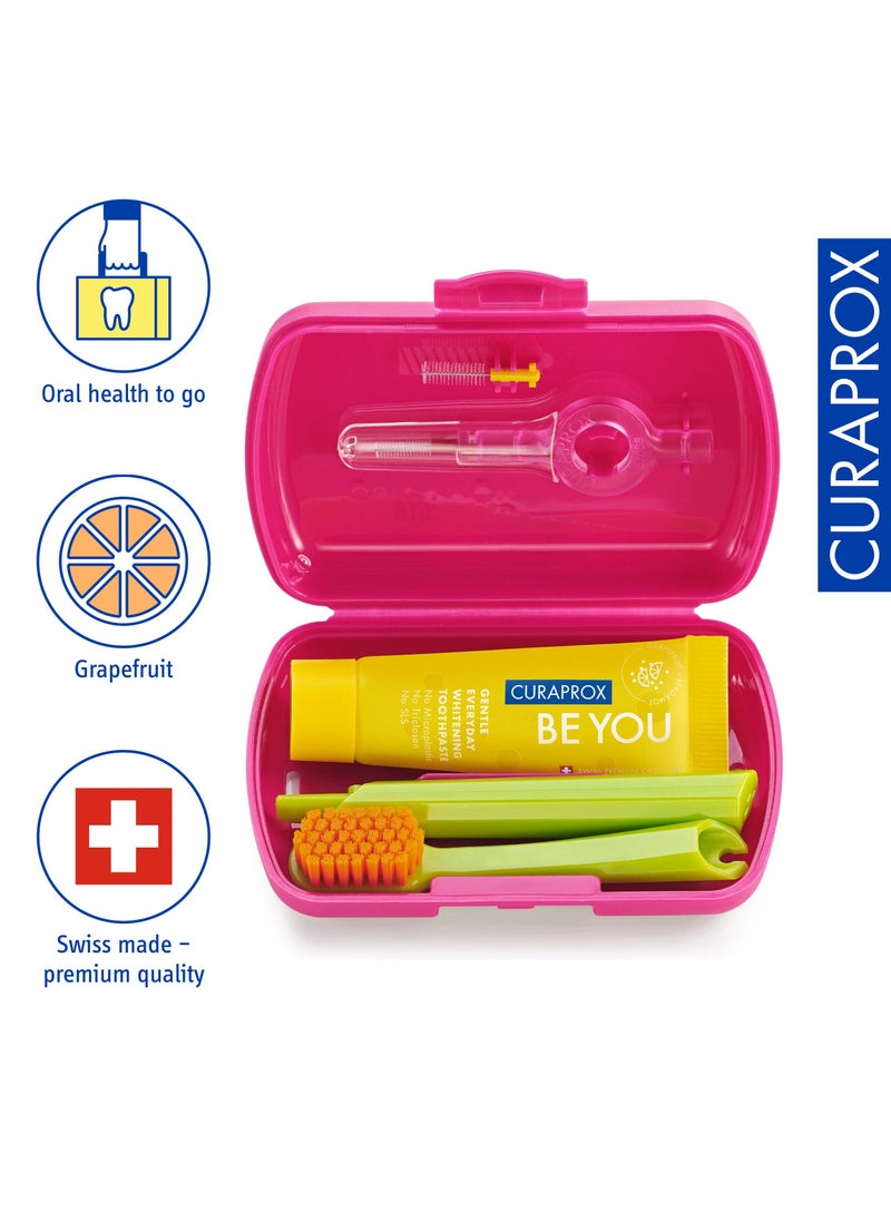CURAPROX Curaprox مجموعة السفر أرجواني. تتضمن المجموعة فرشاة أسنان للسفر CS 5460، ومعجون أسنان بي يو 10 مل، وفرشاة إنتردينتال CPS prime 07، وCPS prime 09.  - Image 2