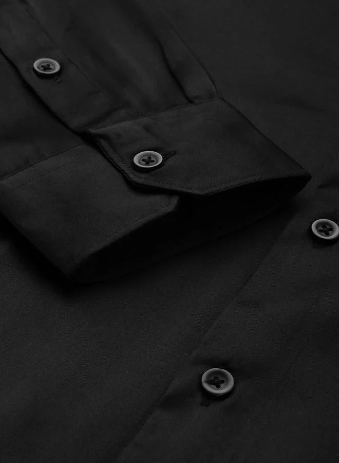 The Indian Garage Co  The Indian Garage Co Slim Fit Black Solid Shirt for Men | Best Price UAE