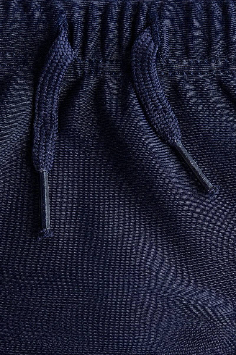 اتش اند ام سروال سباحة