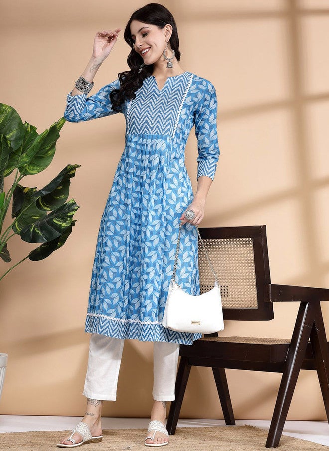 LARGISH Notch Neck Floral Printed A-Line Kurta in Blue & White - Image 5