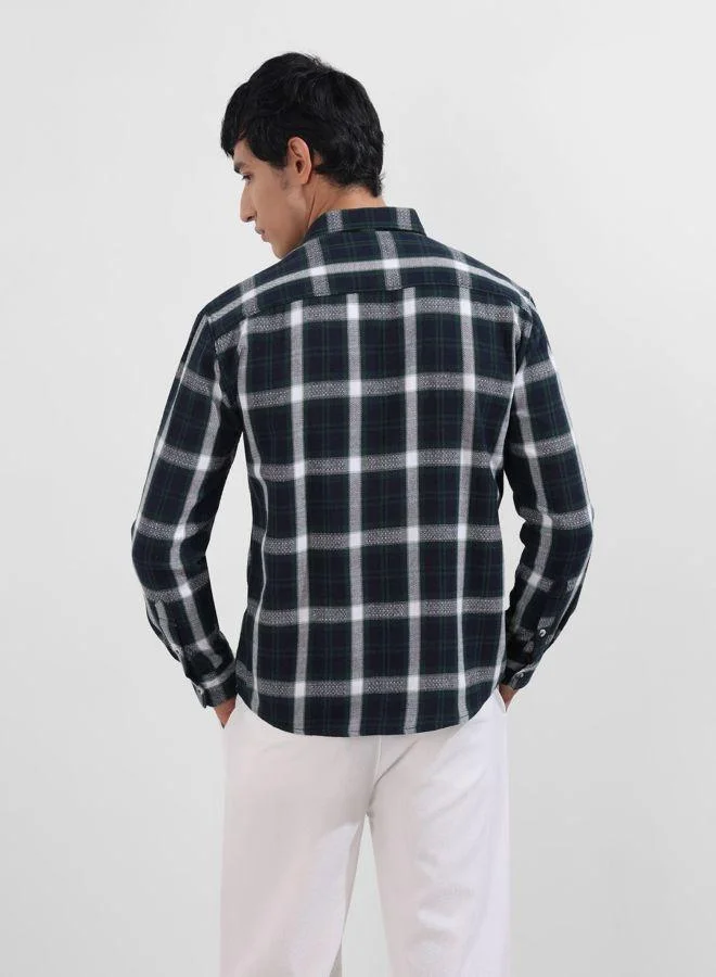 شركة المرآب الهندية Men Relaxed Fit Striped Cutaway Collar Full Sleeves Shirt