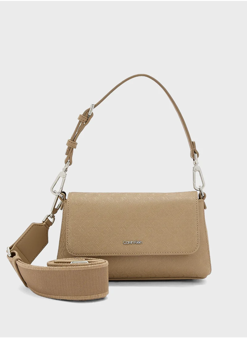 كالفن كلاين Must Double Strap Mini Crossbody