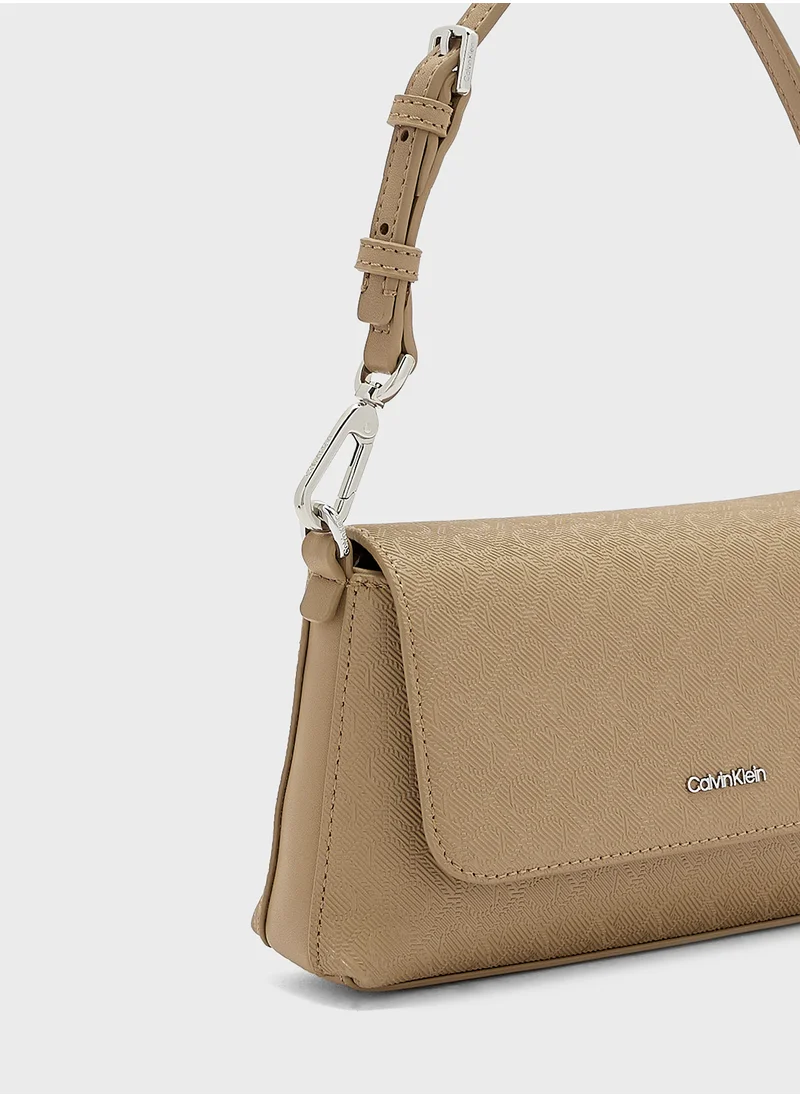 كالفن كلاين Must Double Strap Mini Crossbody