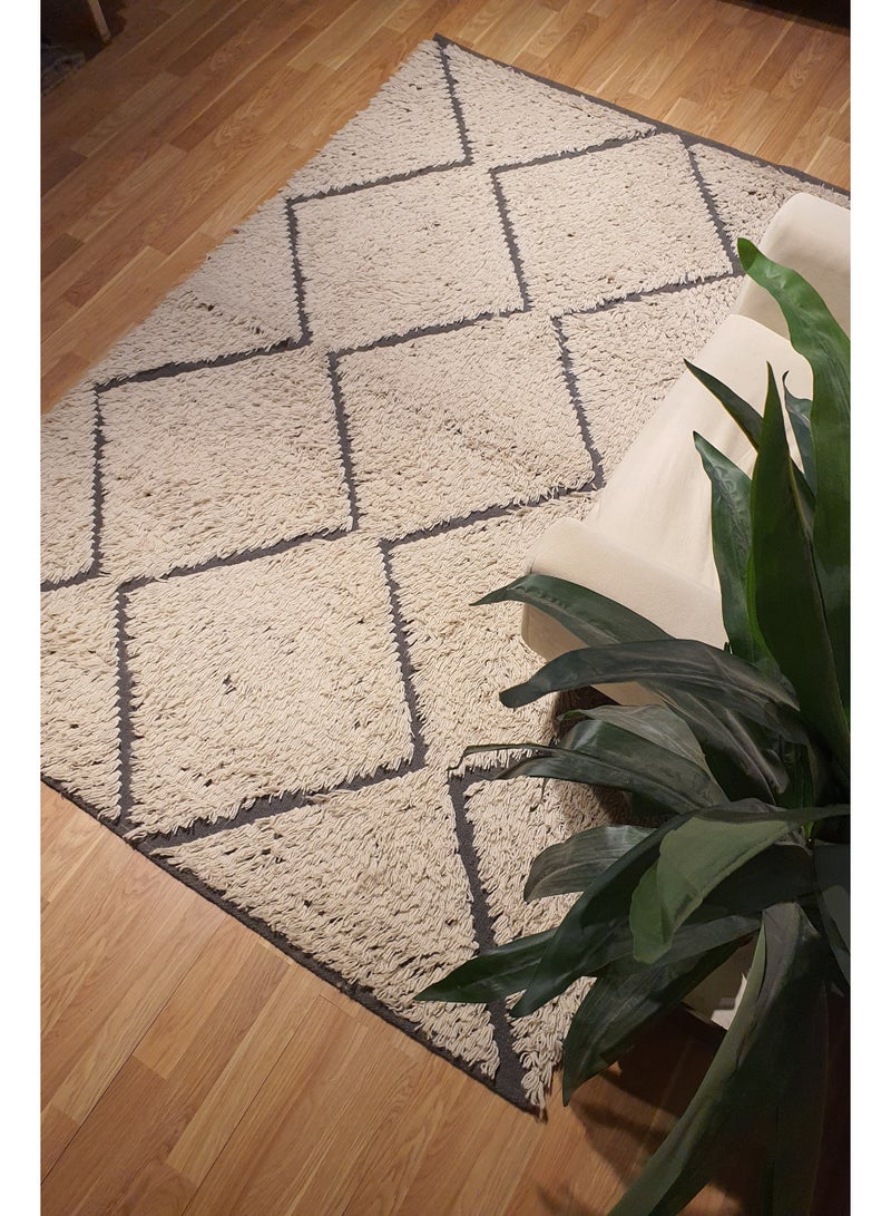 كيليم ستوديو كليم عصري مصنوع يدويًا باللونين البيج والأسود - Image 1