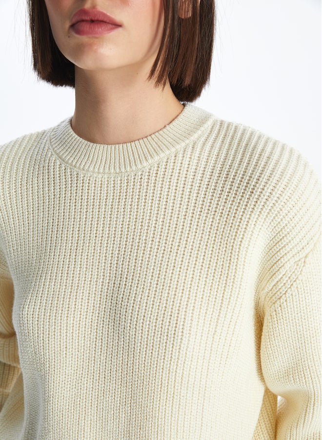 LC WAIKIKI Crew Neck Straight Long Sleeve Women's Knitwear Sweater  - Image 4