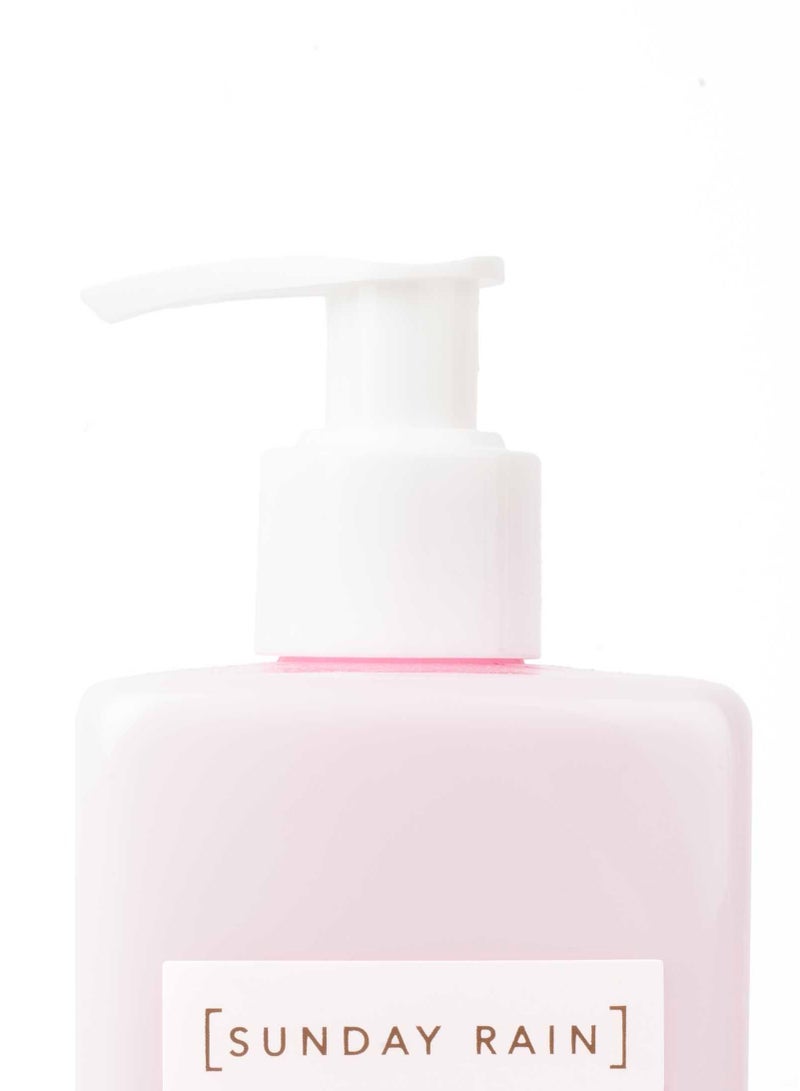 Sunday Rain Pink Grapefruit & Sea Salt Body Lotion with Ceramides – Firming & Hydrating Lightweight Moisturizer for All Skin Types – Refreshing Citrus Scent – Vegan & Cruelty-Free – 440ml - Image 1