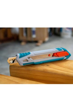 TOTAL Total Snap-Off Blade Knife – 18mm Blade with Flat Push Button for Precision Cutting and DIY Projects  - Image 2