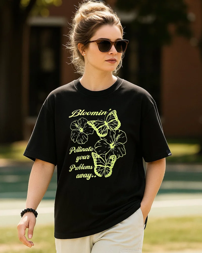 bewakoof Women's Jet Black Bloomin Graphic Printed Oversized T-shirt