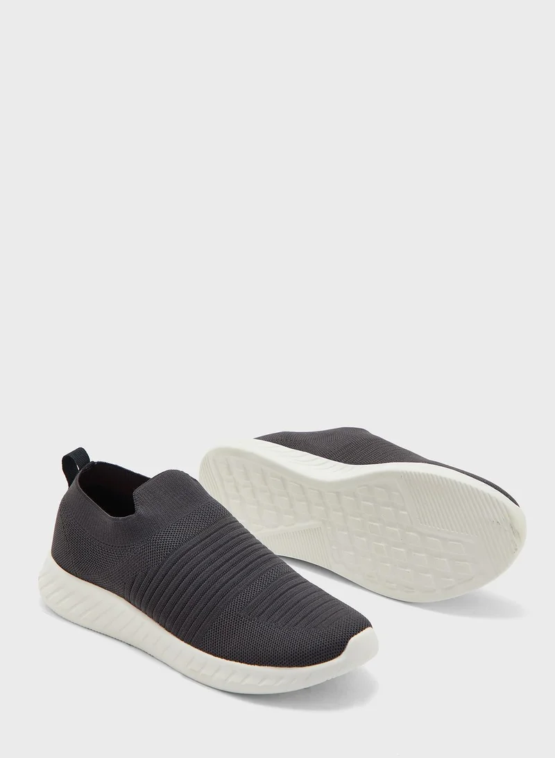 سفنتي فايف Knitted Comfort Slip Ons