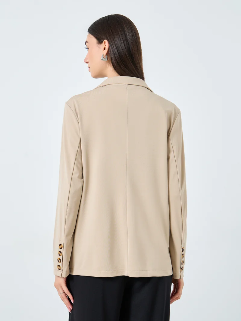 تايك تو بليزر بتفاصيل أزرار