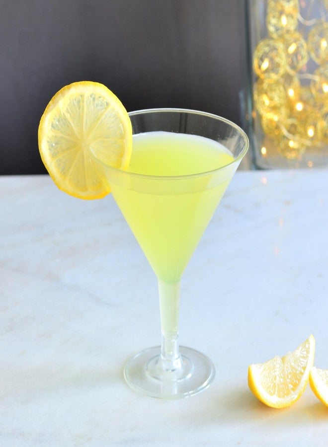 Youngever 12 Pack Plastic Cocktail Glasses, 8 Ounce Shatterproof Martini Cups, Reusable Cocktail Cups - Image 4